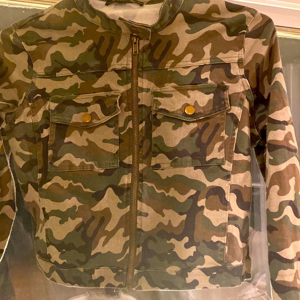 Army Jacket - image 2